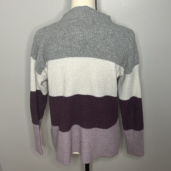 Staccato Women’s Purple/Gray Long Sleeve Mock Neck Sweater Top Sz M - Picture 3 of 6